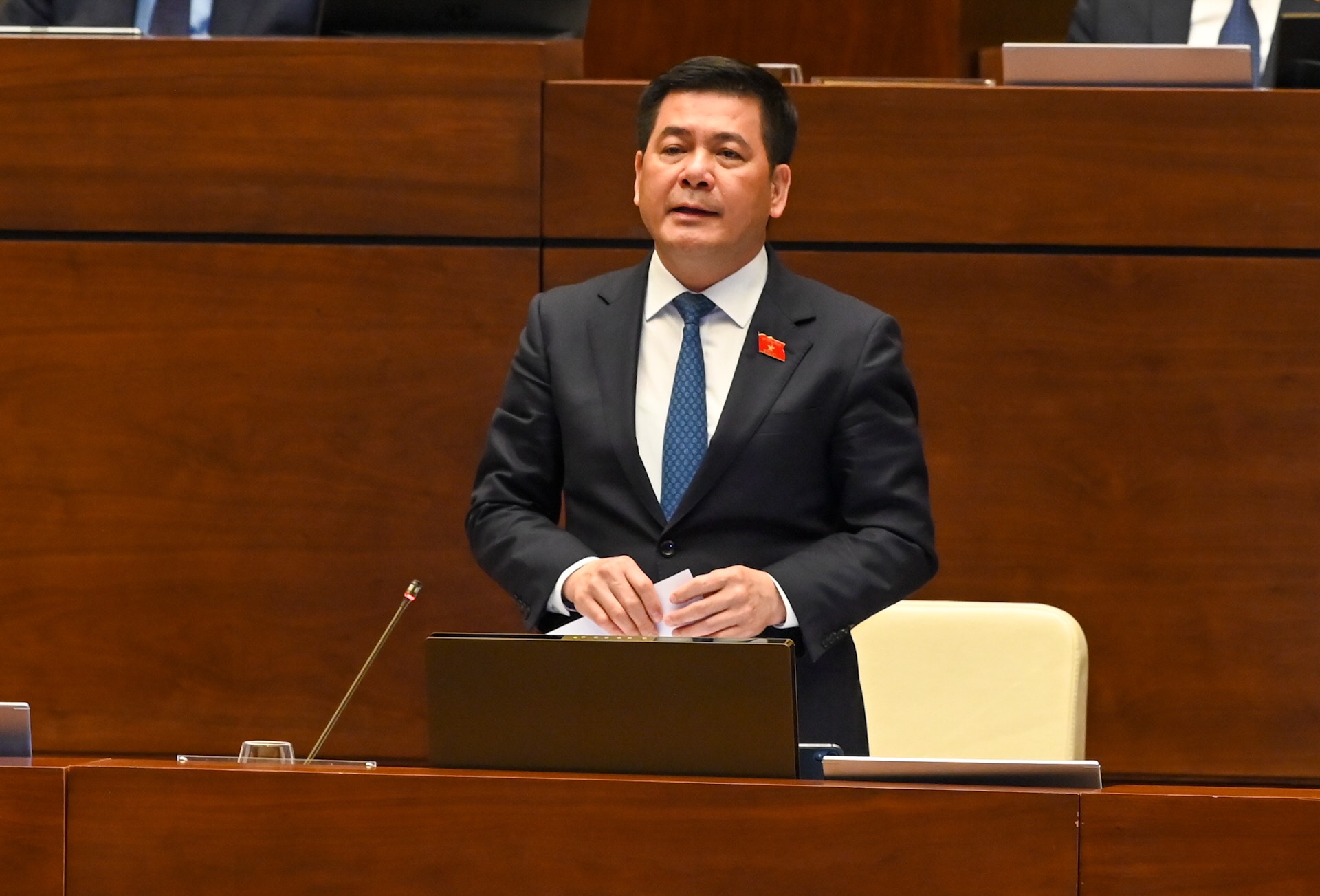 Bộ trưởng Bộ Công Thương Nguyễn Hồng Diên là Trưởng ban soạn thảo dự án Luật Điện lực (sửa đổi)