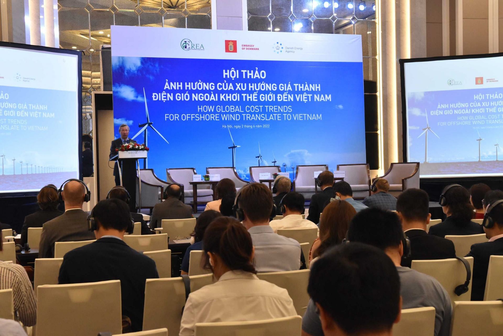 Hội thảo Ảnh hưởng của xu hướng giá thành điện gió ngoài khơi thế giới đến Việt Nam