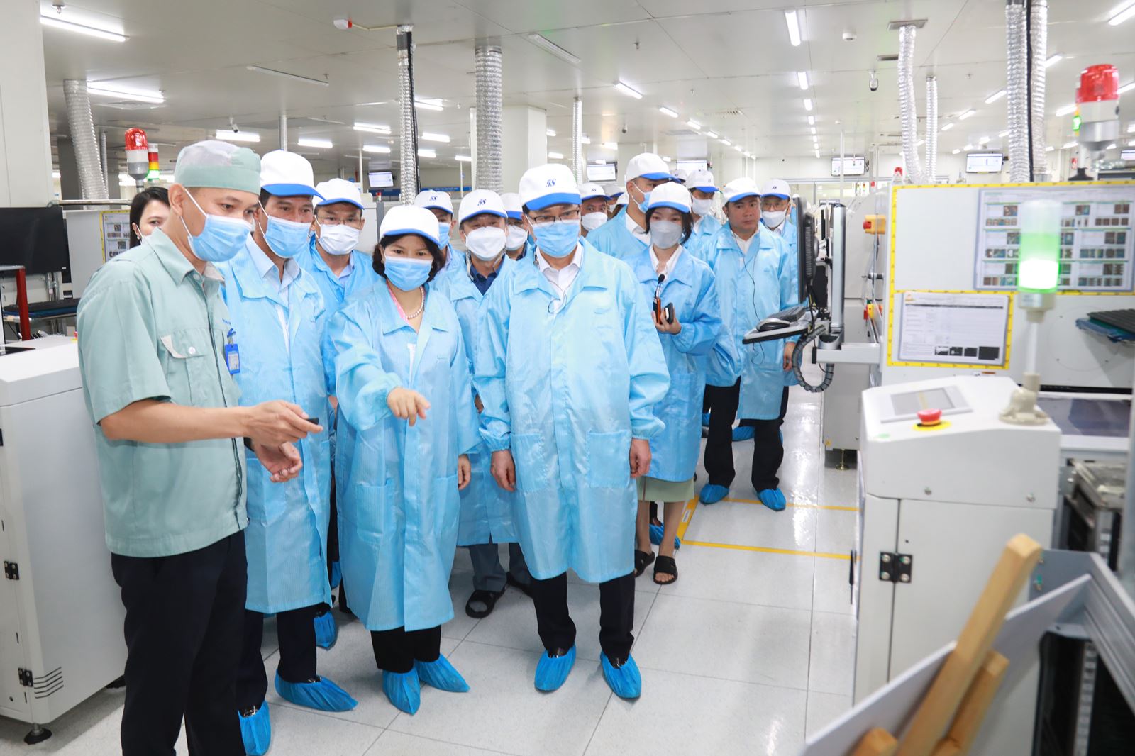 Lãnh đạo Samsung Việt Nam và lãnh đạo tỉnh Bắc Ninh trực tiếp thăm và đánh giá kết quả thực hiện dự án tại các doanh nghiệp