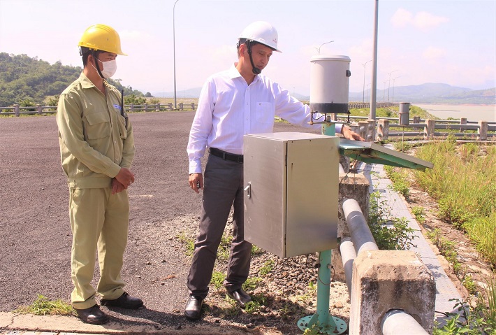 Trạm đo mưa tự động được lắp đặt tại Nhà máy thủy điện Buôn Tua Srah