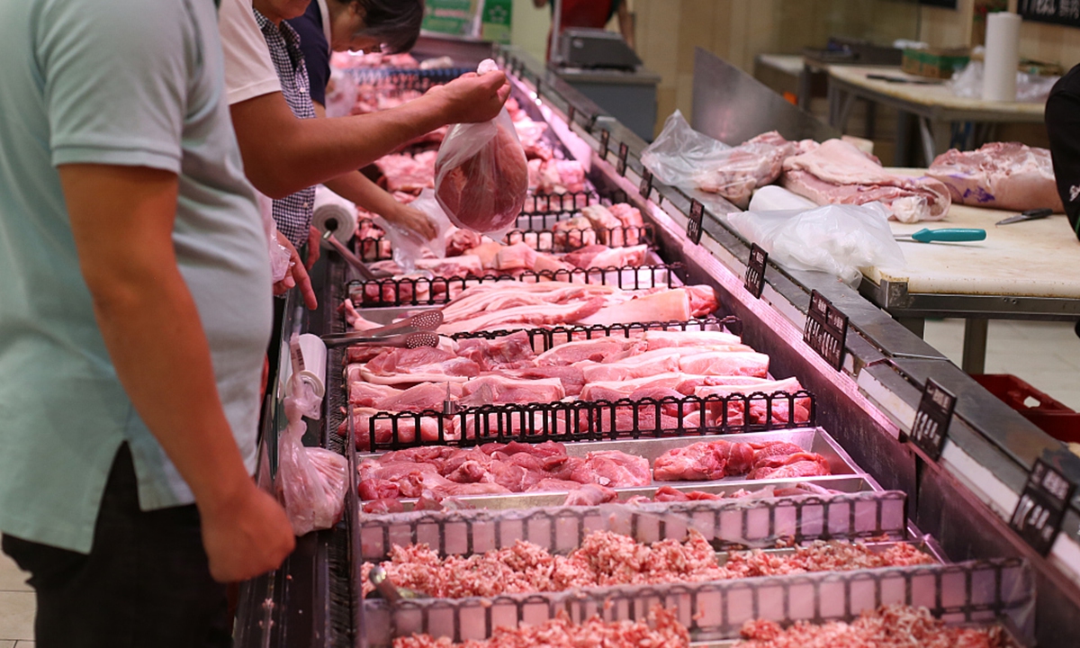 Giá thịt lợn tại Trung Quốc tăng mạnh
