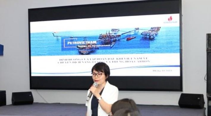 Bà Đỗ Thị Thu Phương – Phó trưởng ban CN & ATMT Tập đoàn Dầu khí chia sẻ về định hướng về công tác Kiểm kê, đo đạc KNK