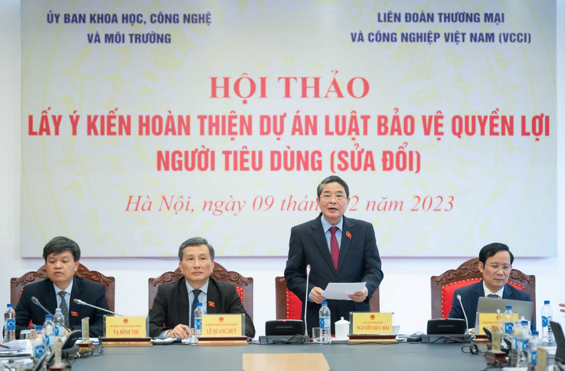 Phó Chủ tịch Quốc hội Nguyễn Đức Hải phát biểu chỉ đạo tại Hội thảo