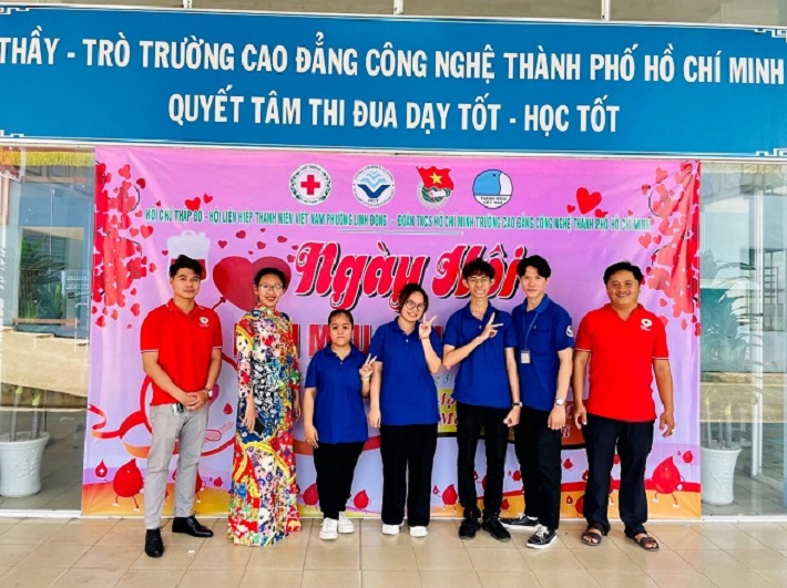 hoạt động của Đoàn trường Cao đẳng Công nghệ TP. Hồ Chí Minh