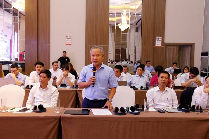 Ông Nguyễn Thanh Trùng Dương - Phó Tổng Giám đốc EVNGENCO3, Chủ tịch HĐQT Công ty CP Nhiệt điện Ninh Bình phát biểu tại Hội thảo