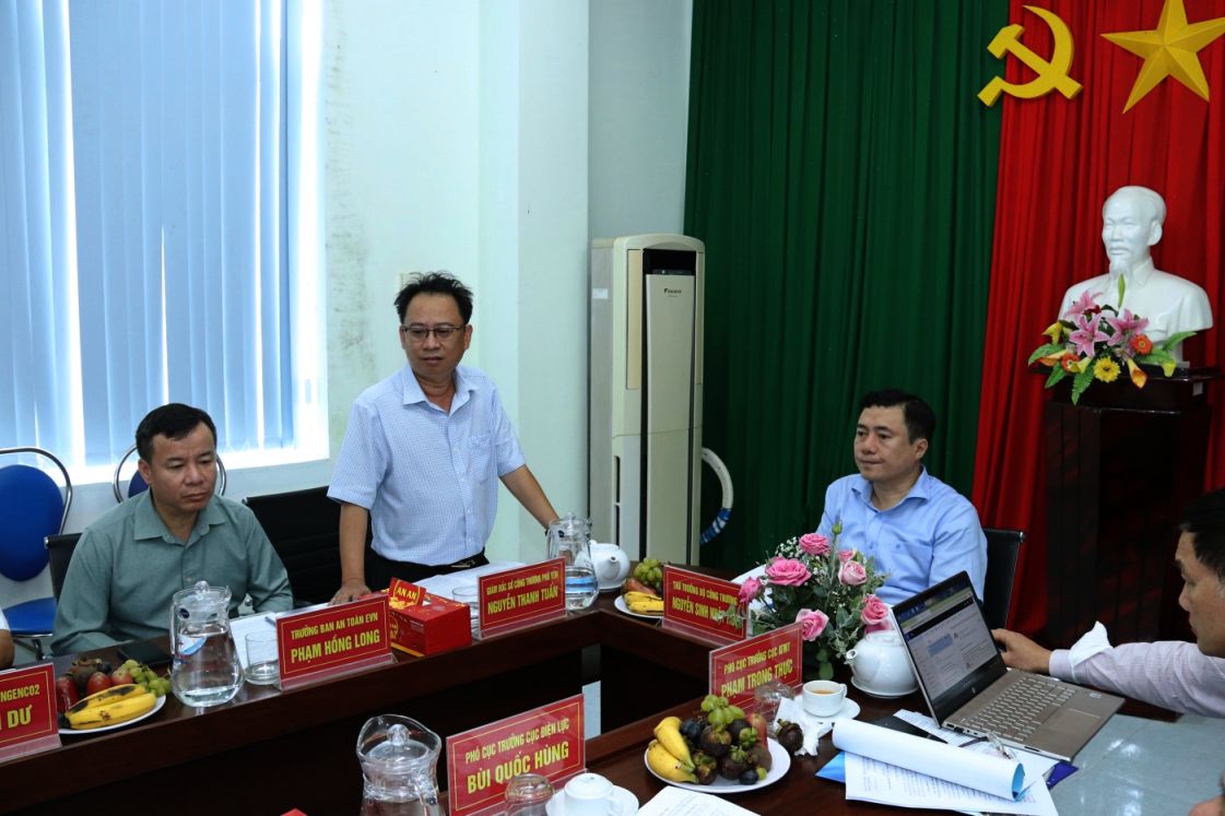 Giám đốc Sở Công Thương tỉnh Phú Yên phát biểu tại buổi làm việc