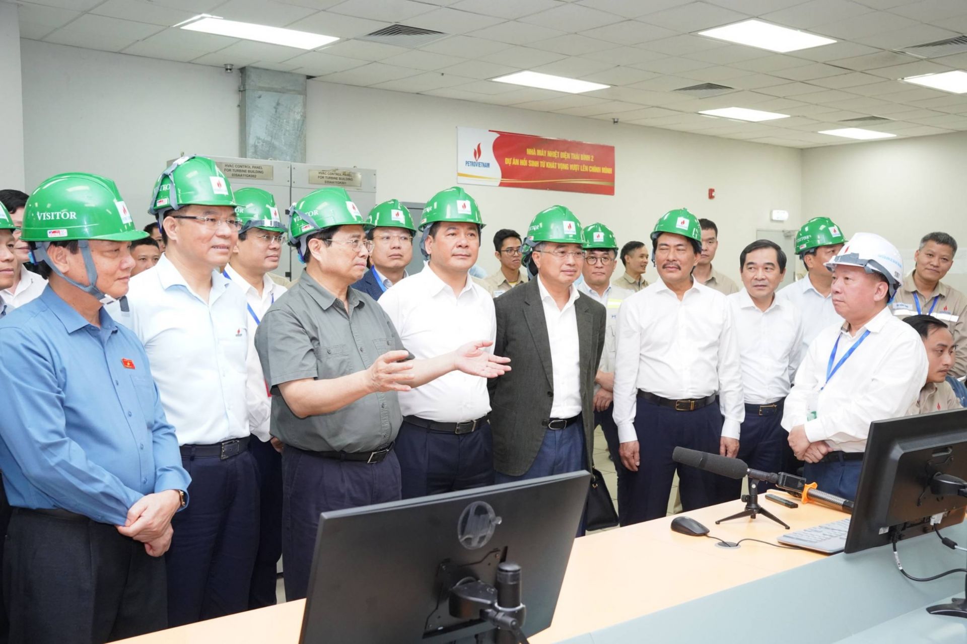 Nhà máy nhiệt điện Thái Bình 2 với công suất 1.200 MW