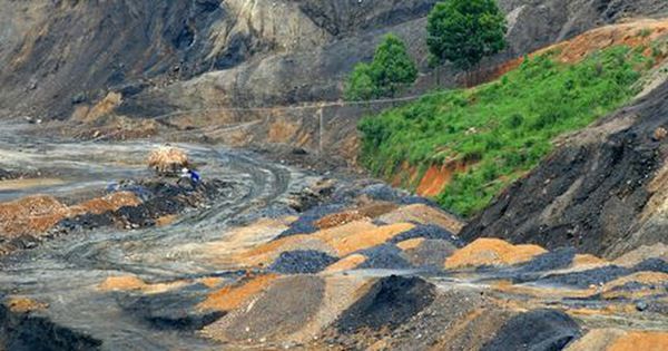 Bộ Tài chính đang lấy ý kiến góp ý với Dự thảo Thông tư quy định mức thu và sử dụng phí khai thác và sử dụng tài liệu địa chất, khoáng sản.