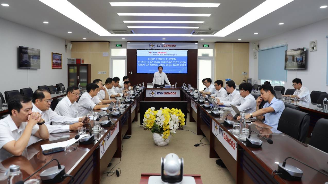 hình ảnh cuộc họp về tiết kiệm và đảm bảo cung ứng điện của EVNGENCO2