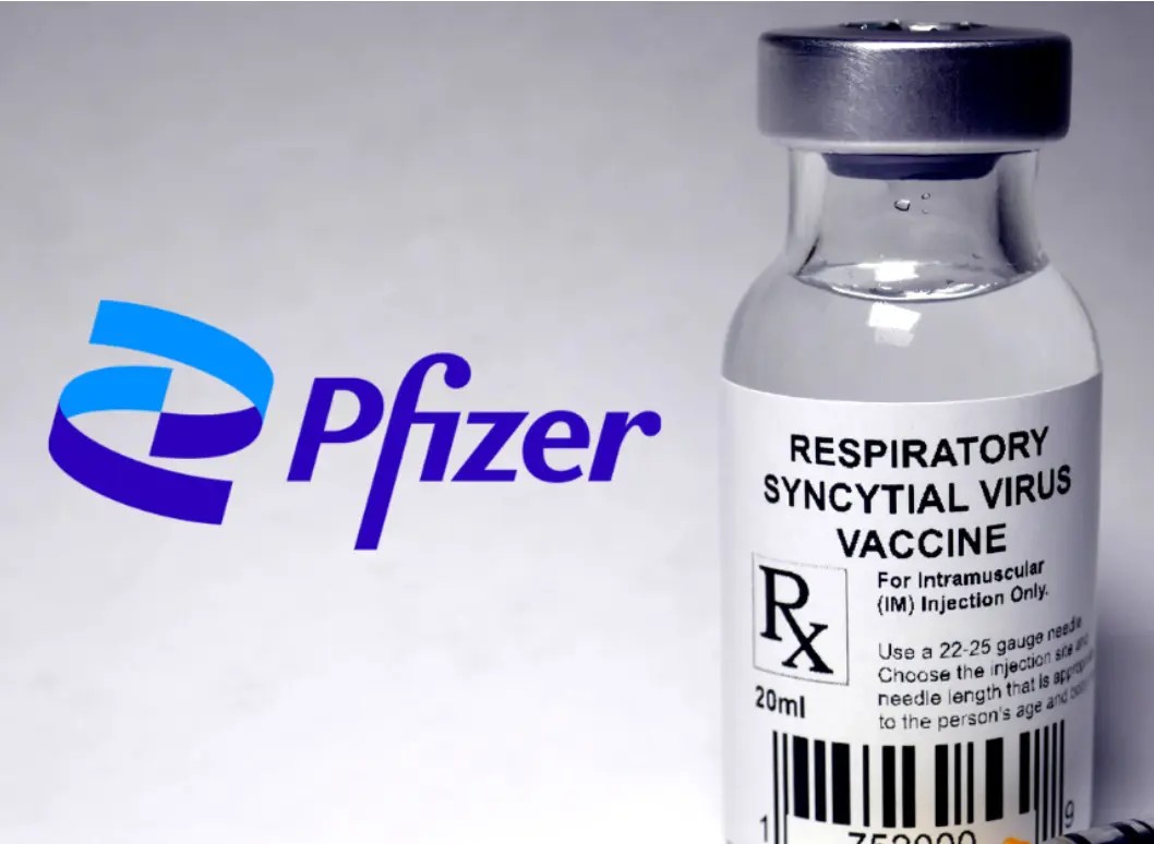 Cơ quan Quản lý thực phẩm và dược phẩm (FDA) của Mỹ đã phê duyệt vaccine Abrysvo phòng virus hợp bào hô hấp (RSV) do hãng này sản xuất