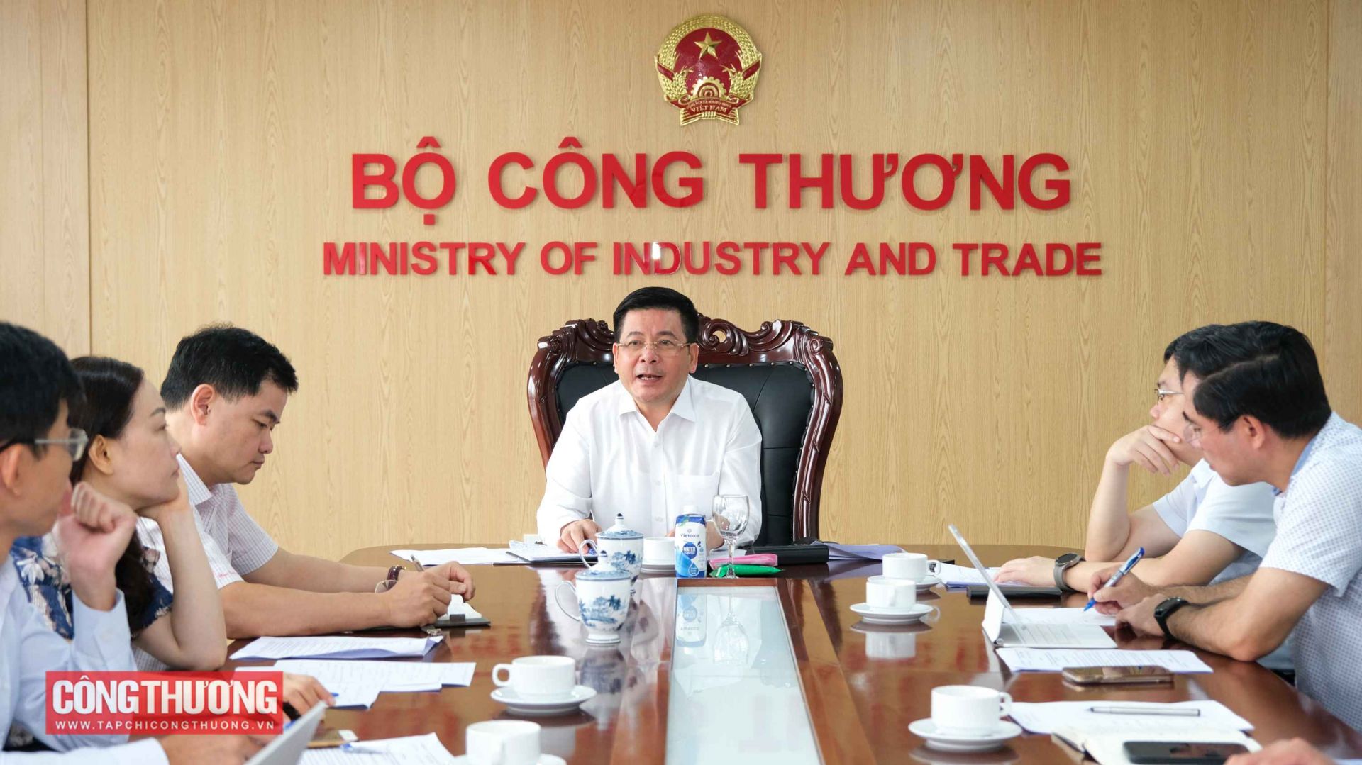 Bộ trưởng Nguyễn Hồng Diên làm việc với Đoàn thanh tra chuyên ngành về quản lý và cung ứng điện của EVN và các đơn vị liên quan