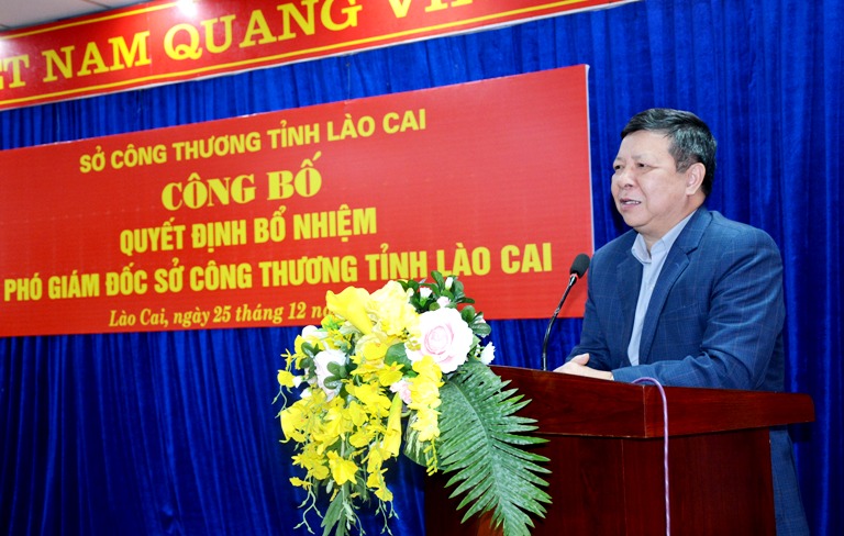 Phó Chủ tịch UBND tỉnh Lê Ngọc Hưng phát biểu tại Lễ công bố
