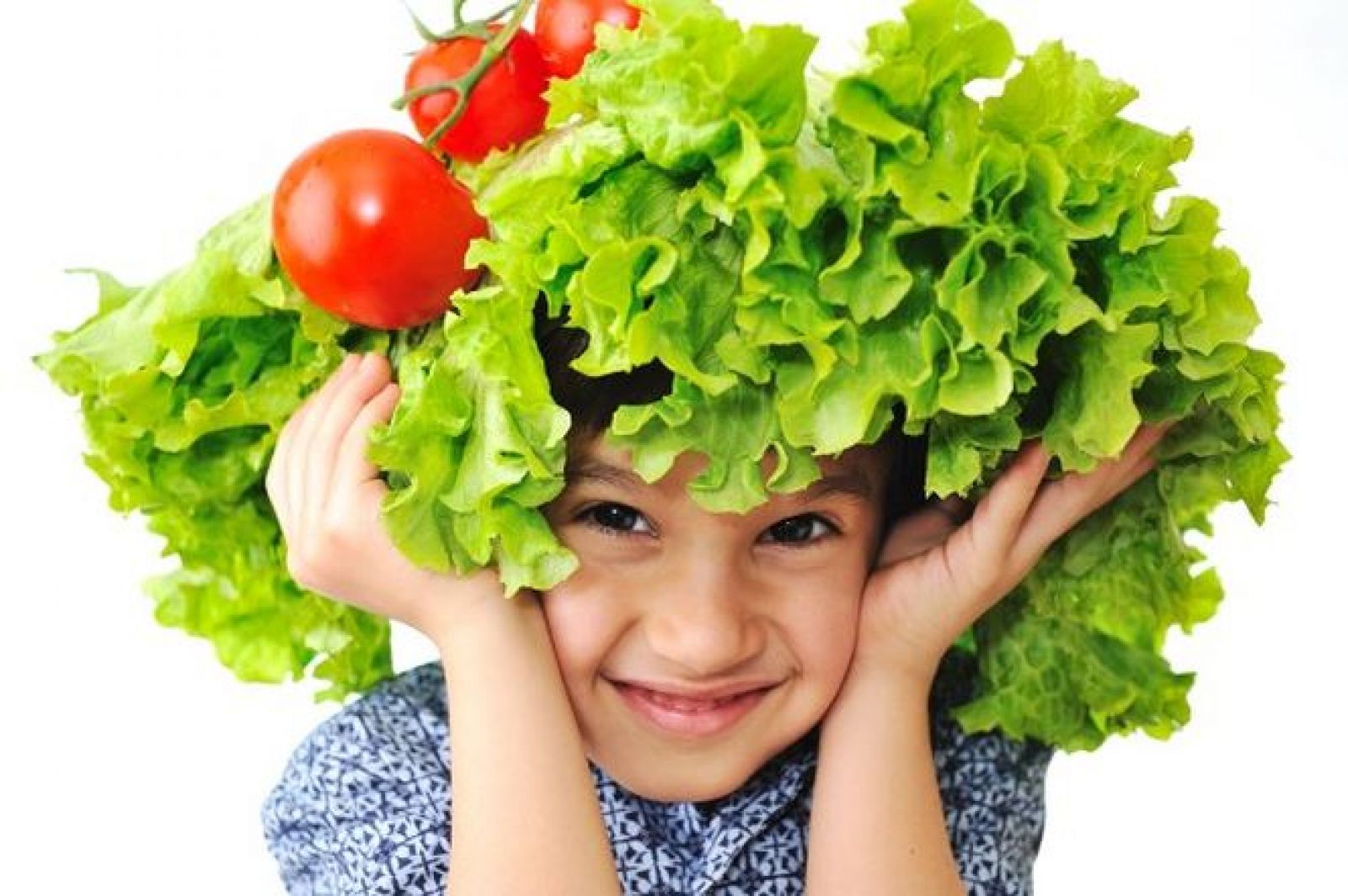 trẻ nhỏ lười ăn rau