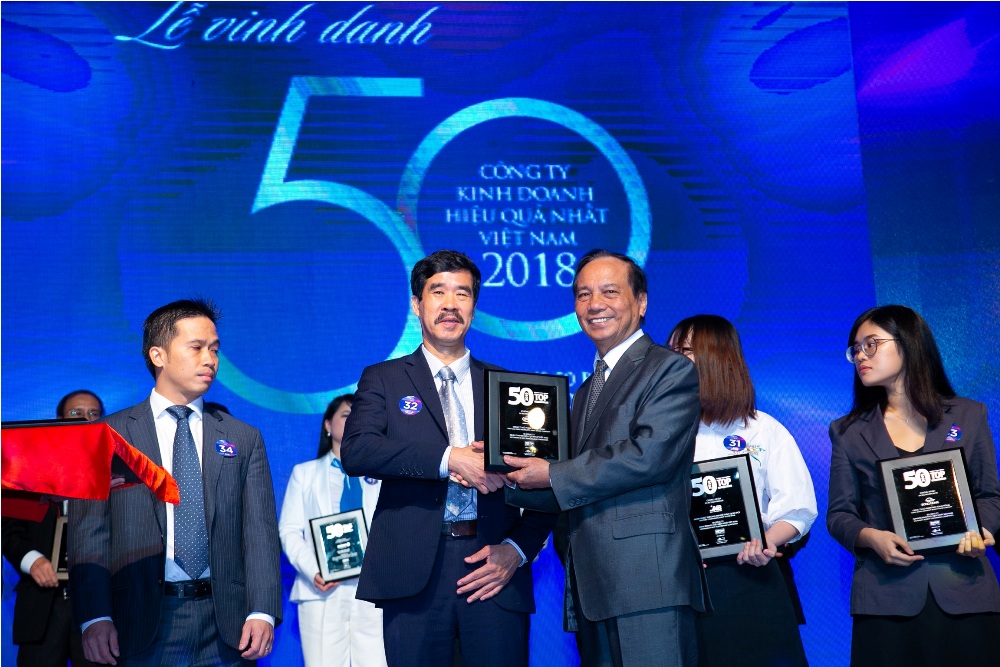 vinamilk lọt top 50 ASIA300 doanh nghiệp quyền lực nhất châu Á