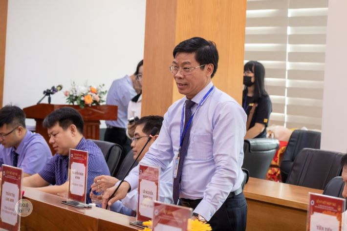 PGS. TS. Nguyễn Xuân Hoàn - Hiệu trưởng Nhà trường phát biểu tại Lễ ký kết