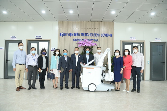Lễ trao tặng máy chụp x quang tại Đại học Y Hà Nội