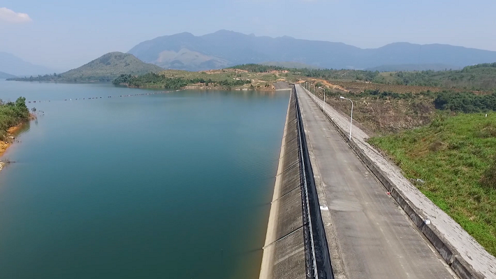 lòng hồ Thủy điện Quảng Trị