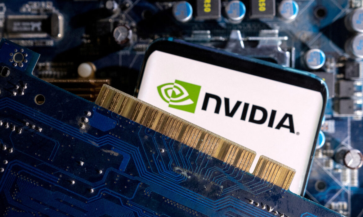 NVIDIA ra mắt chip AI mạnh nhất thế giới