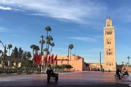 Morocco lắp pin mặt trời trên nóc các nhà thờ Hồi giáo