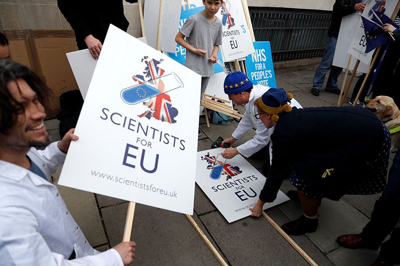 Các nhà khoa học yêu cầu được có tiếng nói với Brexit