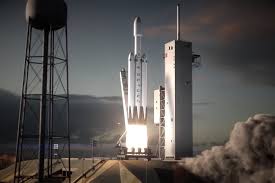 Thành công từ lần phóng đầu tiên cho tên lửa khổng lồ của Elon Musk