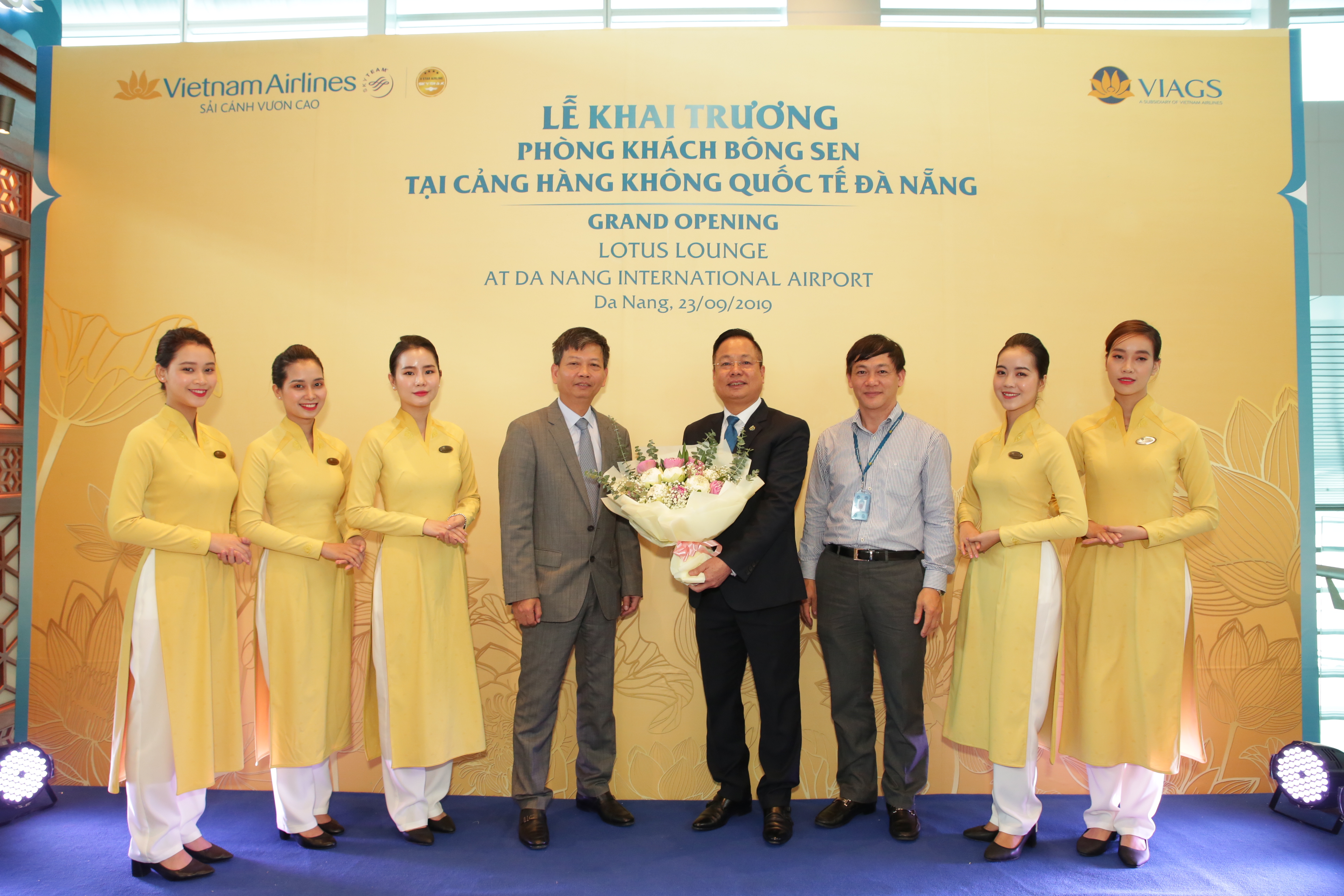 VIAGS CHÍNH THỨC KHAI TRƯƠNG PHÒNG KHÁCH BÔNG SEN TẠI ĐÀ NẴNG