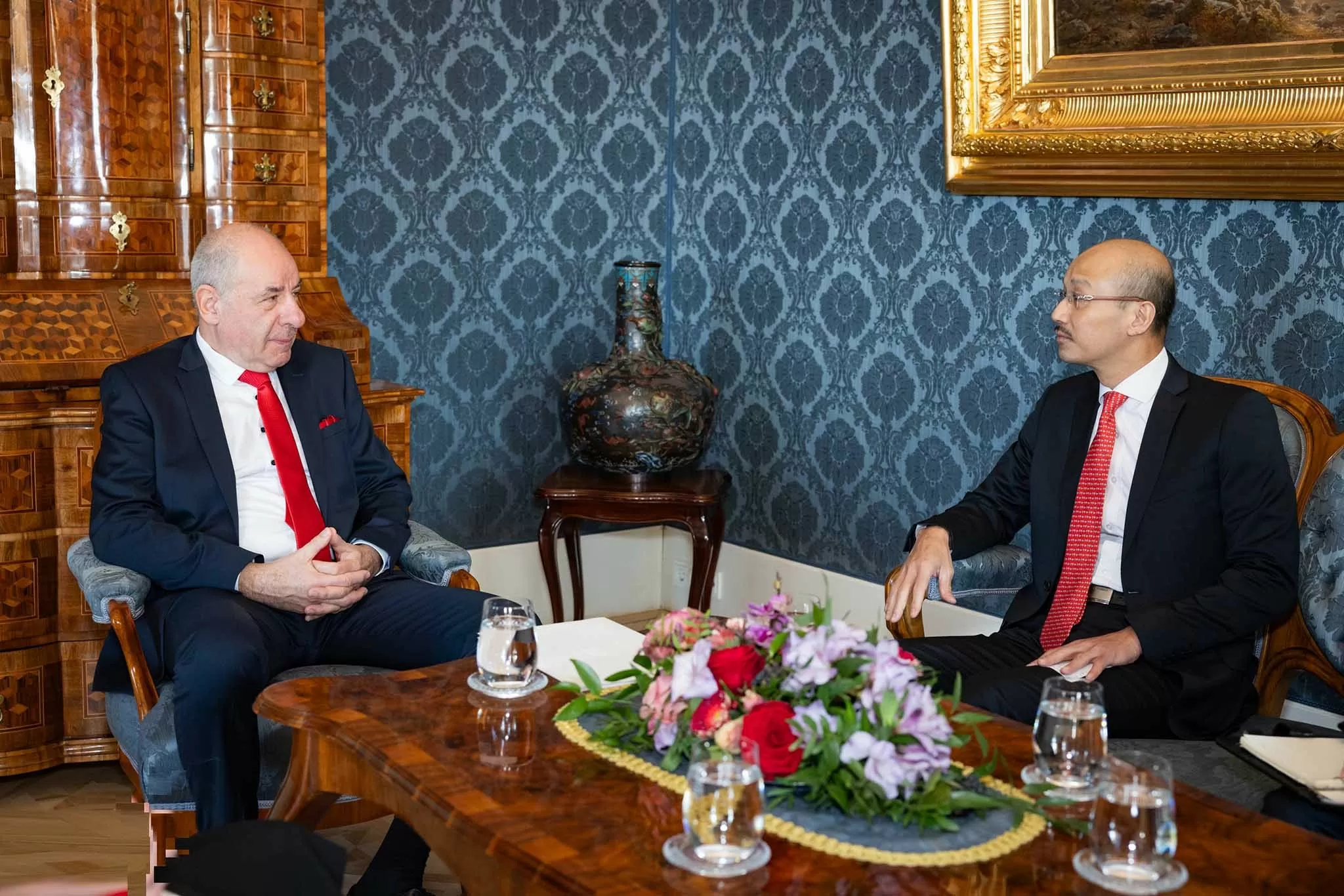 Đại sứ Bùi Lê Thái trình Thư ủy nhiệm lên Tổng thống Hungary Sulyok Tamás