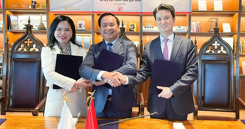 La provincia de Quang Tri y el Grupo T&T cooperan en la conversión de energía