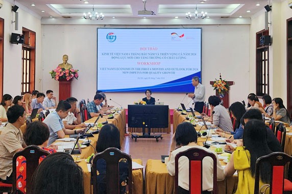 CIEM công bố 2 kịch bản GDP năm 2024