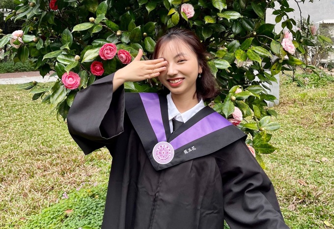 Ngoc Hoa during a graduation photo shoot in Taiwan. Photo: Character provided