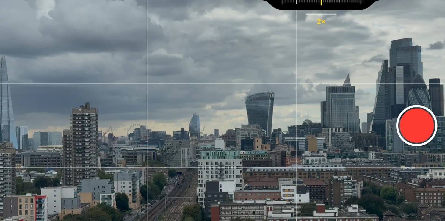 iPhone 16 のカメラ制御におけるビデオキャプチャの問題は改善が必要です (図 1)。