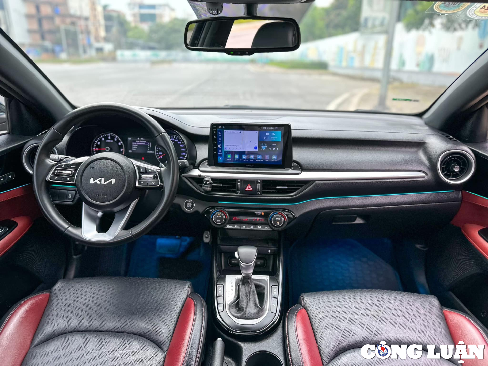 តម្លៃរថយន្ត Kia K3 ក្នុងខែកក្កដា ឆ្នាំ 2024 បានកាត់បន្ថយបន្ទាប់ពីការប្រកួតប្រជែងផ្ទាល់ជាមួយ Toyota Corolla Altis picture 4