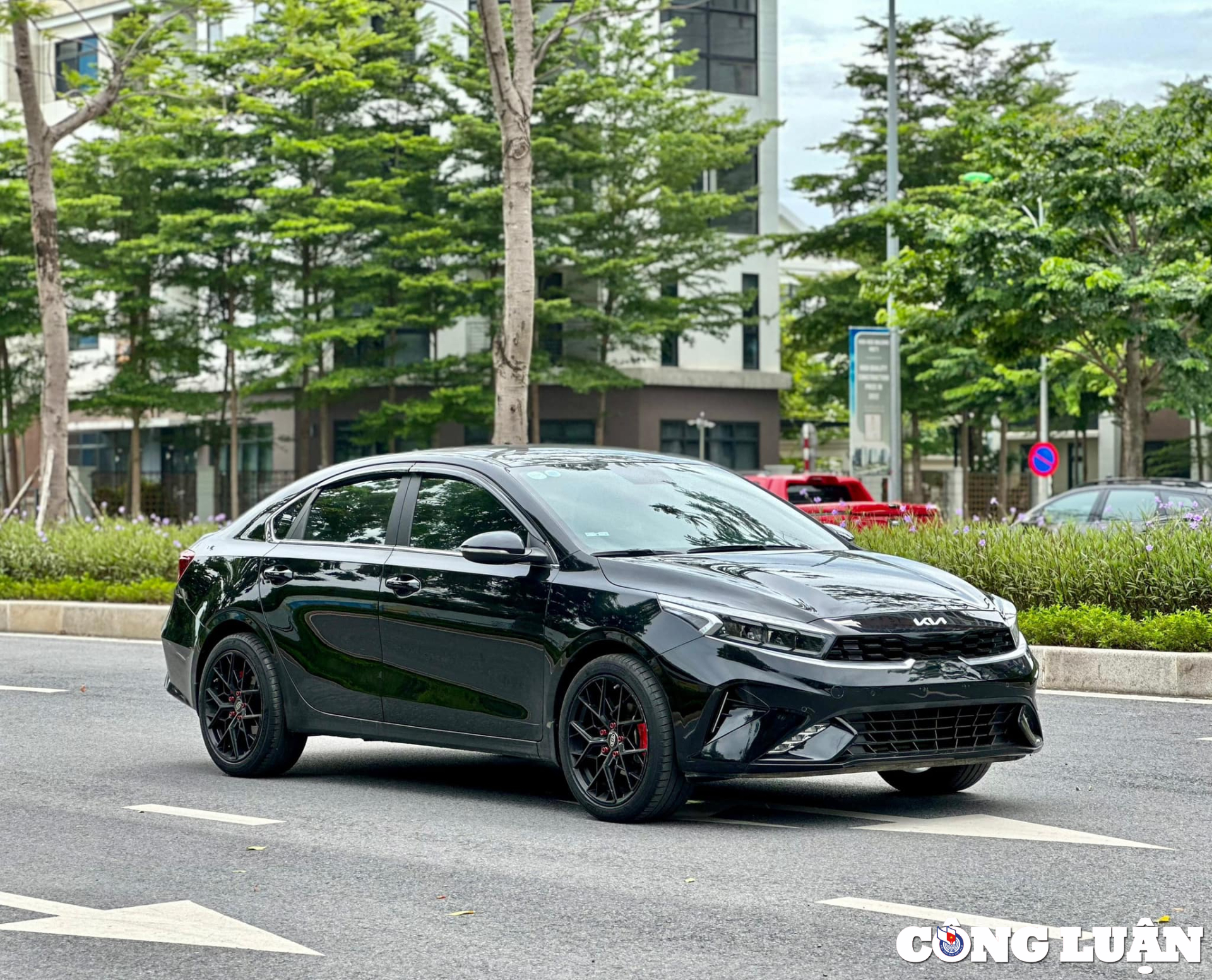 តម្លៃរថយន្ត Kia K3 ក្នុងខែកក្កដា ឆ្នាំ 2024 បានកាត់បន្ថយបន្ទាប់ពីការប្រកួតប្រជែងដោយផ្ទាល់ជាមួយ Toyota Corolla Altis រូបភាពទី 2