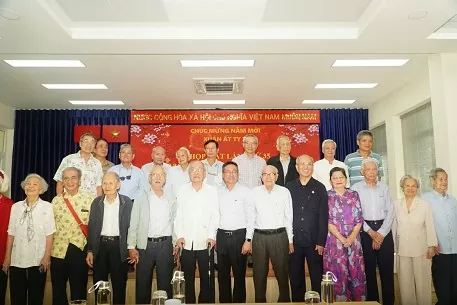Sở Ngoại vụ TP HCM họp mặt cán bộ hưu trí