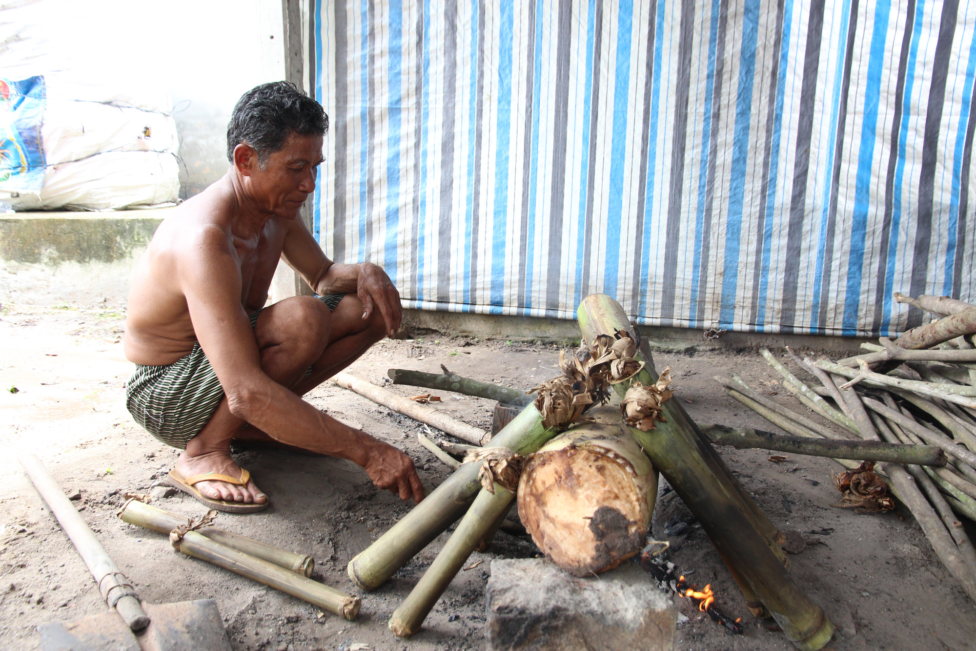 Cơm lam Kà Ốt - Ảnh 3.