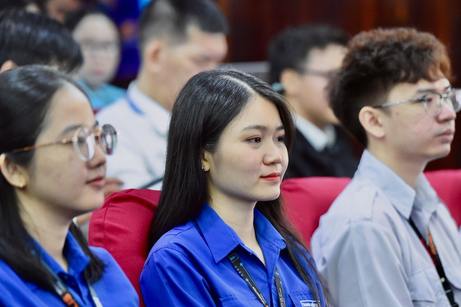 Ho Chi Minh City University of Social Sciences and Humanities gibt Ergebnisse bekannt