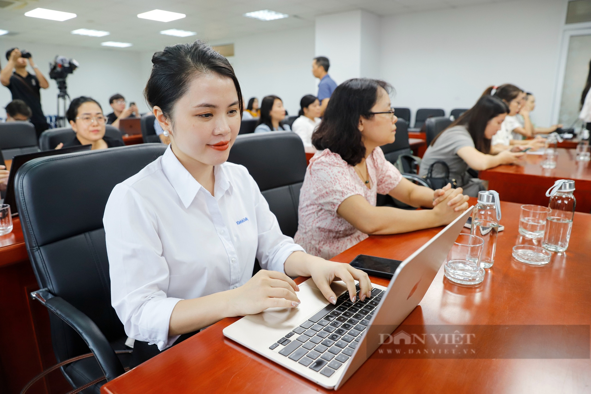 Họp báo Giải báo chí quốc gia năm 2023: Hội đồng đánh giá cao tác phẩm của báo NTNN/Dân Việt- Ảnh 3.