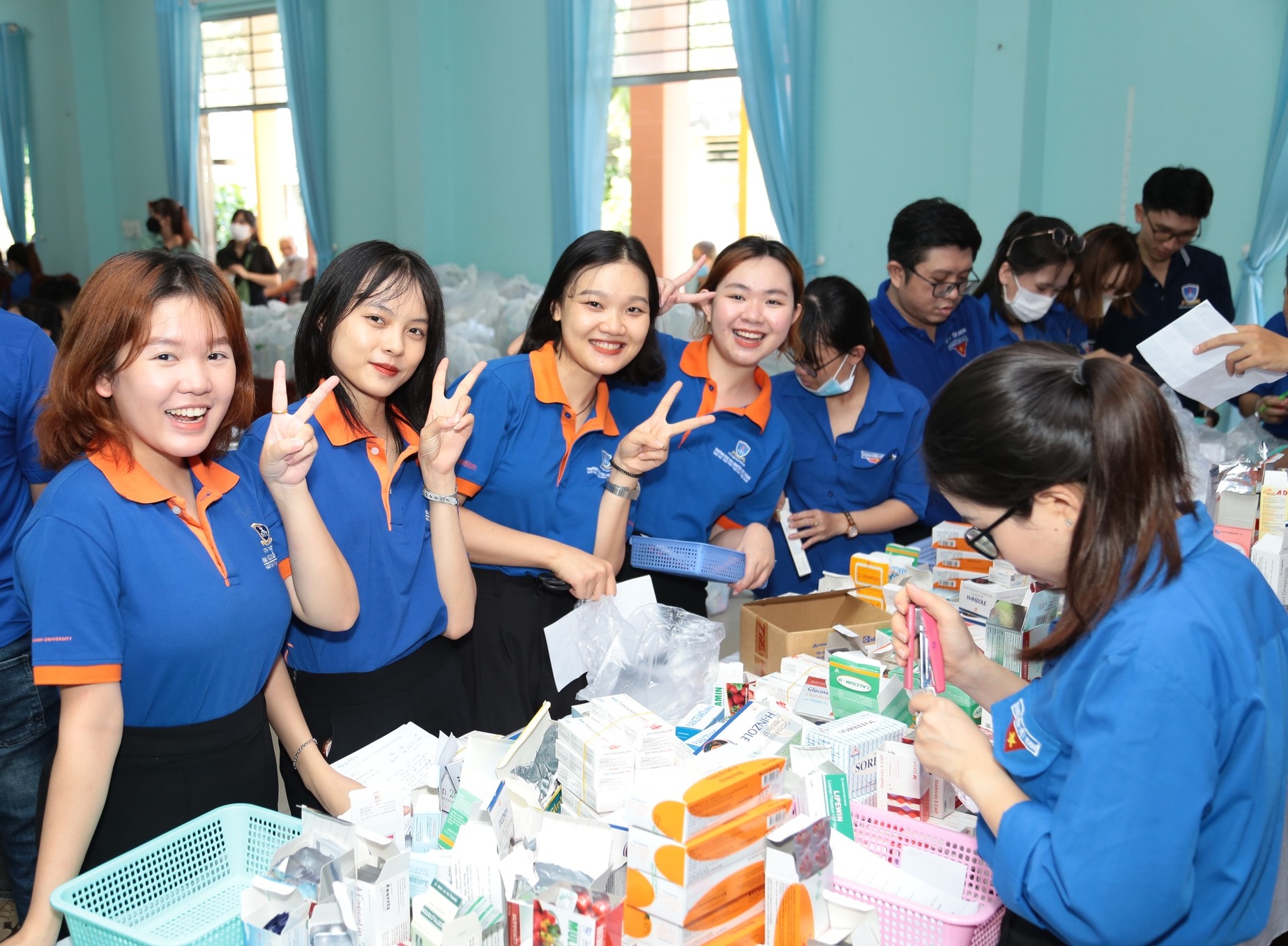 25 năm kiên định mục tiêu lấy thành công của người học làm 