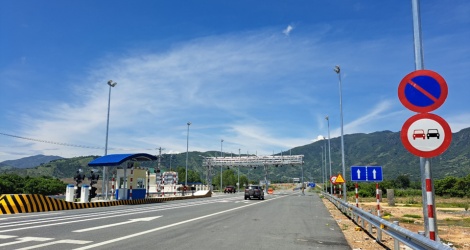 Reglamento sobre la transferencia del derecho a cobrar tasas por el uso de activos de infraestructura vial