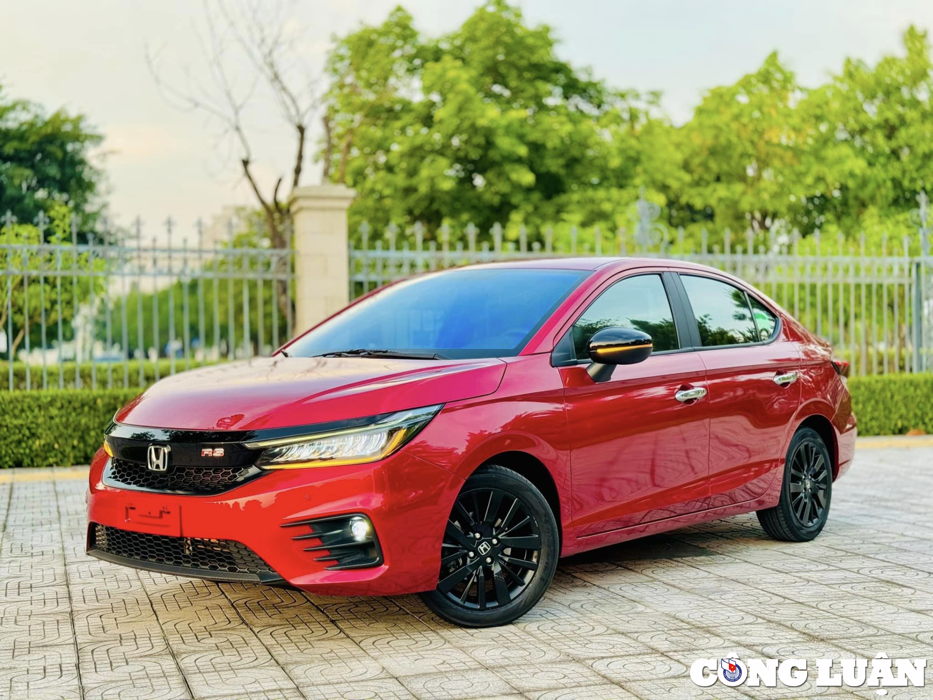 Honda City car price in June 2024 reduced to compete with Hyundai Accent picture 2