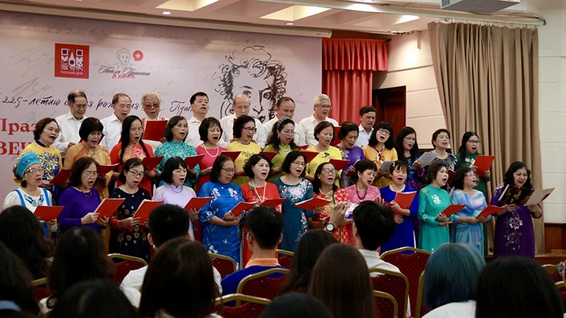 En Hanoi tuvo lugar un concierto para celebrar el cumpleaños del poeta A.S. Pushkin. (Foto proporcionada por el Centro Ruso de Ciencia y Cultura de Hanoi)