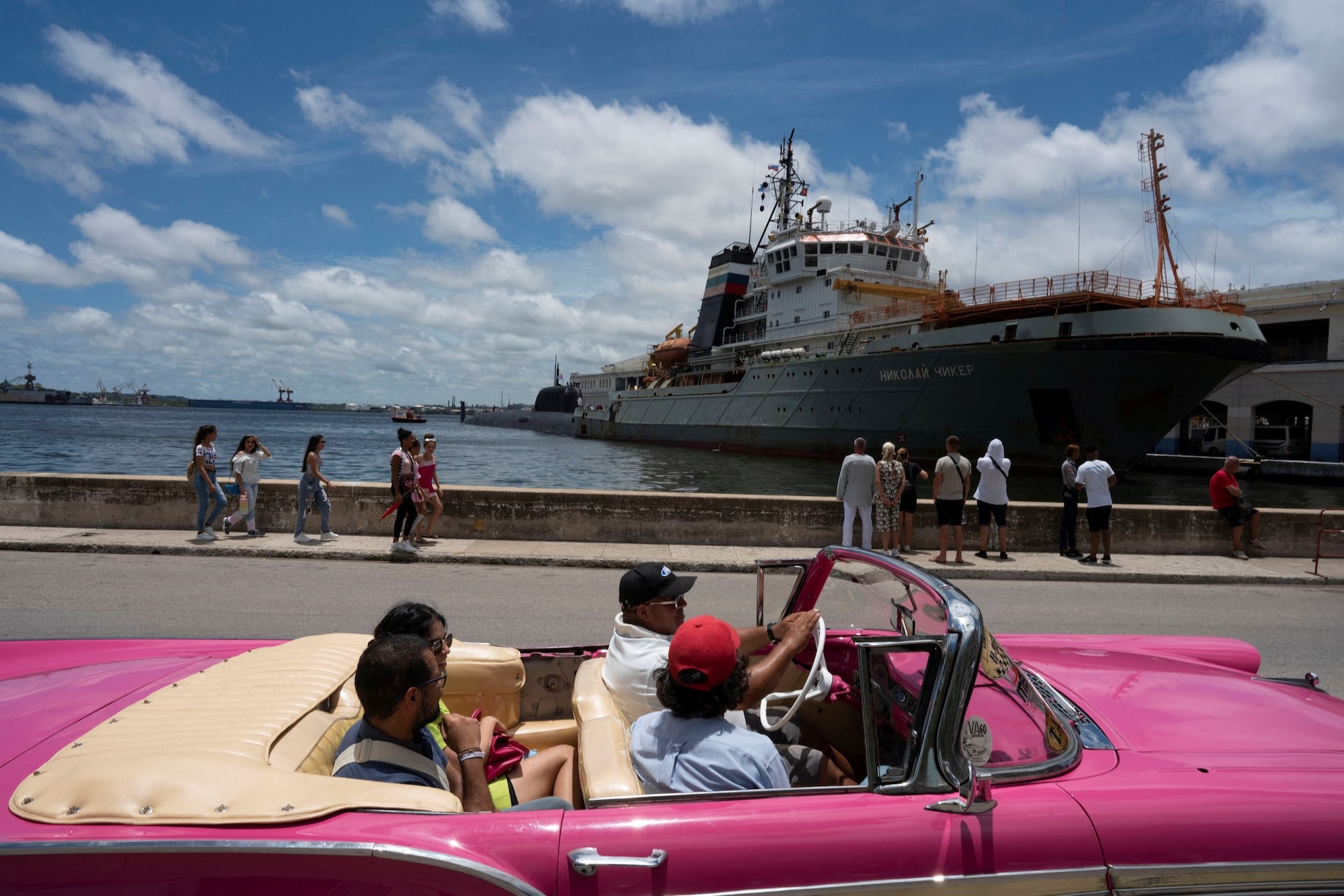 Sau tàu chiến Nga và Mỹ, đến tàu tuần tra Canada xuất hiện ở Cuba- Ảnh 8.
