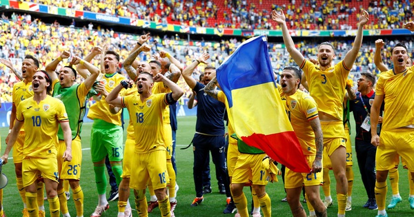 L'entraîneur de la Roumanie a pleuré parce qu'il était trop heureux, l'entraîneur de l'Ukraine a pleuré parce qu'il était trop triste, c'est le football