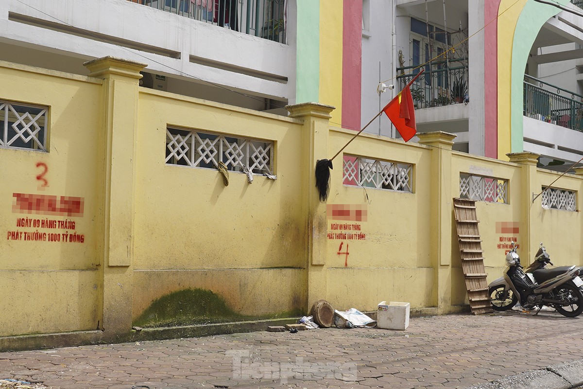 Online-Wett- und Glücksspielwerbung erscheint überall in Hanoi Foto 7