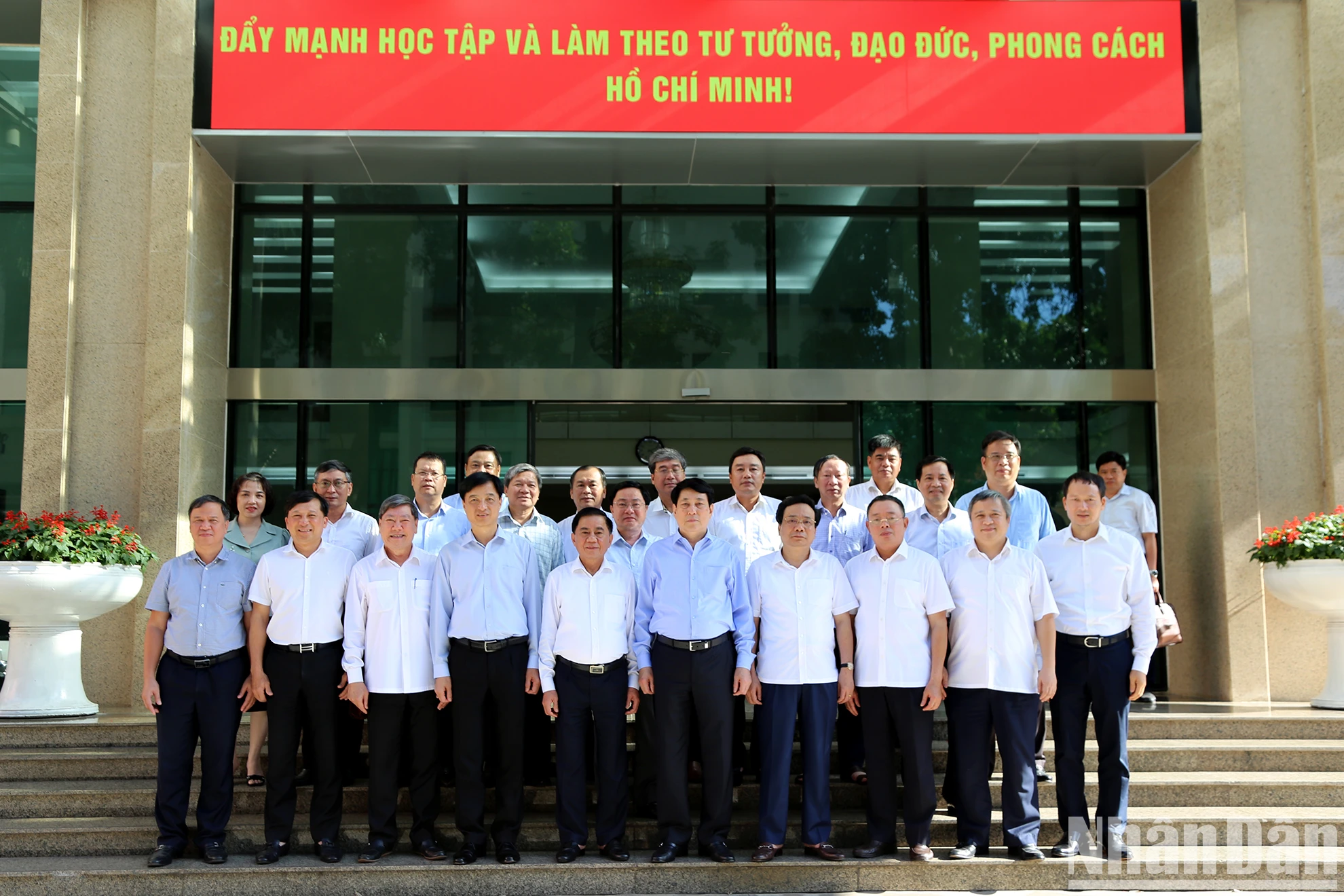 [Photo] Le camarade Luong Cuong travaille avec le Comité central d'inspection photo 9