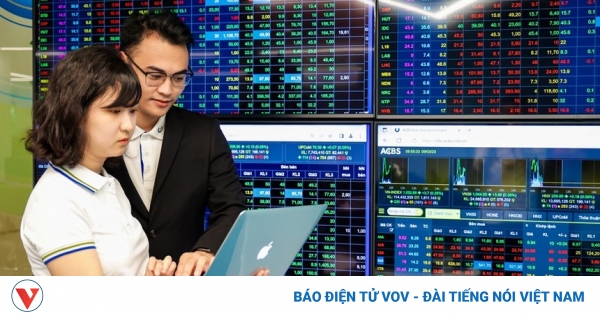 VN-Index có thể tiếp tục điều chỉnh