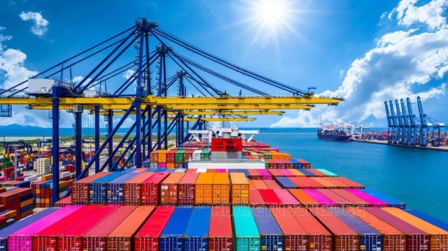 Vietnam posts trade surplus of 9.4 billion USD