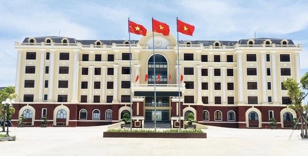 Trụ sở Đảng ủy, HĐND, UBND huyện Kim Sơn, tỉnh Ninh Bình.