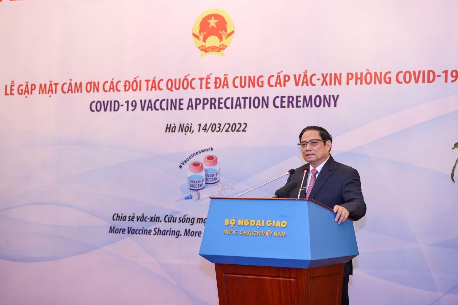 Hỗ trợ vaccine Covid-19 cho Việt Nam thể hiện tinh thần đoàn kết quốc tế trong sáng