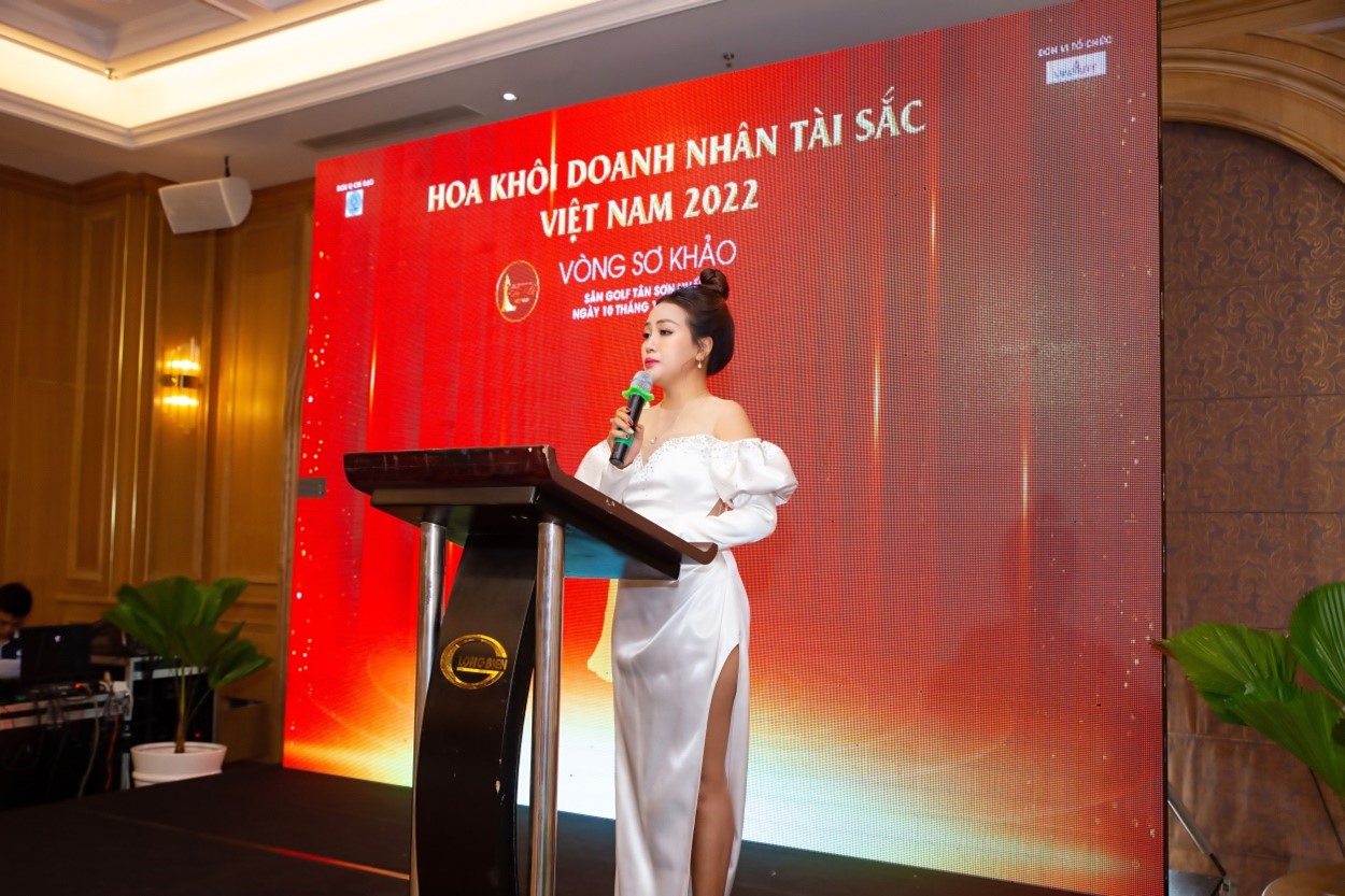 Bà Lê Thị Kim Oanh – Tổng Giám đốc Công ty Cổ phần Truyền thông Vinaart; Trưởng ban tổ chức cuộc thi “Hoa khôi Doanh nhân Tài sắc Việt Nam năm 2023”